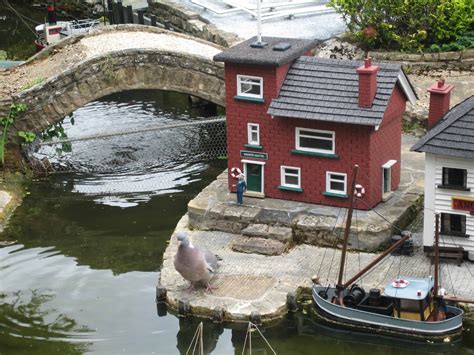midsomer murders model village.